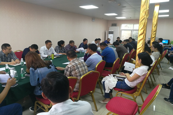 星空网页版-星空online(中国)
召开西站路道路工程结算审计动员大会